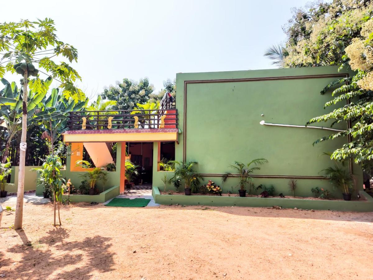 Banana Farm House Hampi Eksteriør bilde